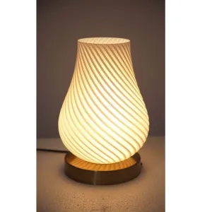 1650-T Table lamps