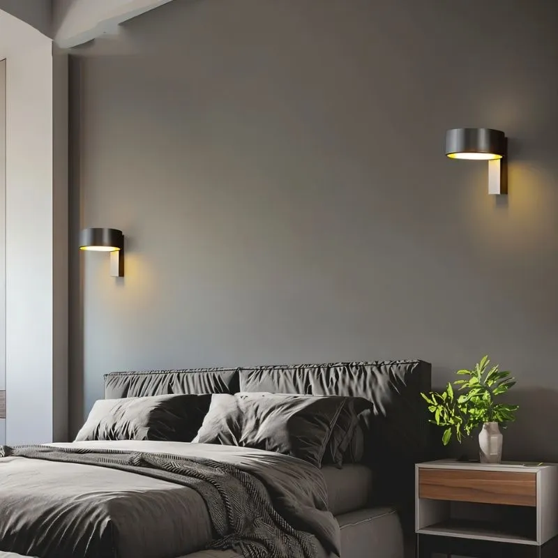 Arne Wall Lamp