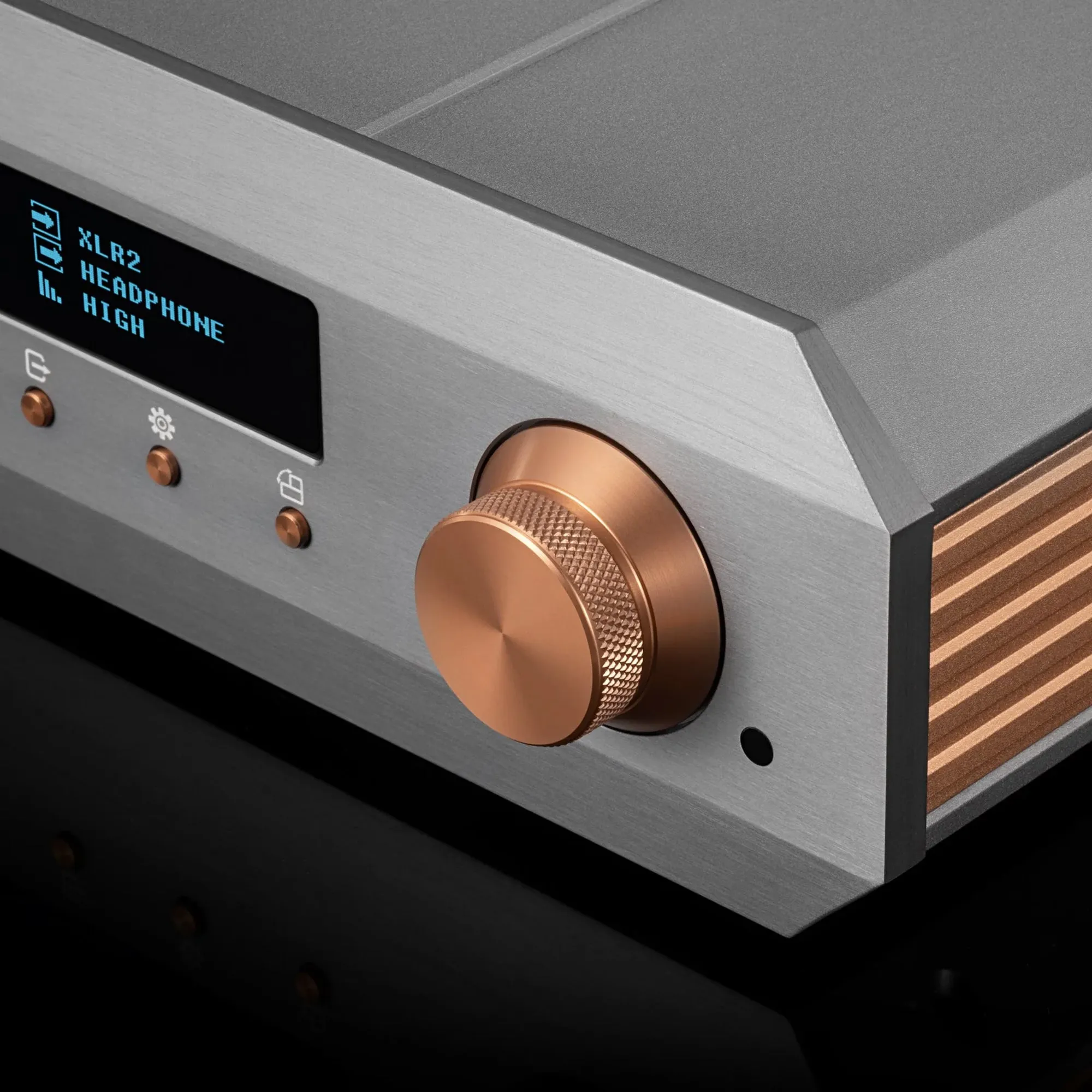 Burson Audio Soloist Voyager Headphone Amplifier