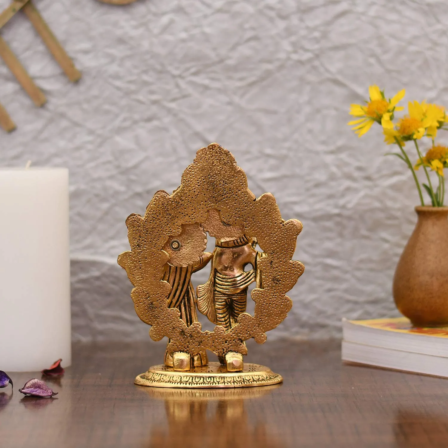 Collectible India Gold Plated Metal Radha Krishna Statue - Radha Krishan Idol Showpiece Figurine for Home Office Temple Pooja Decor Gift (Set of 1)