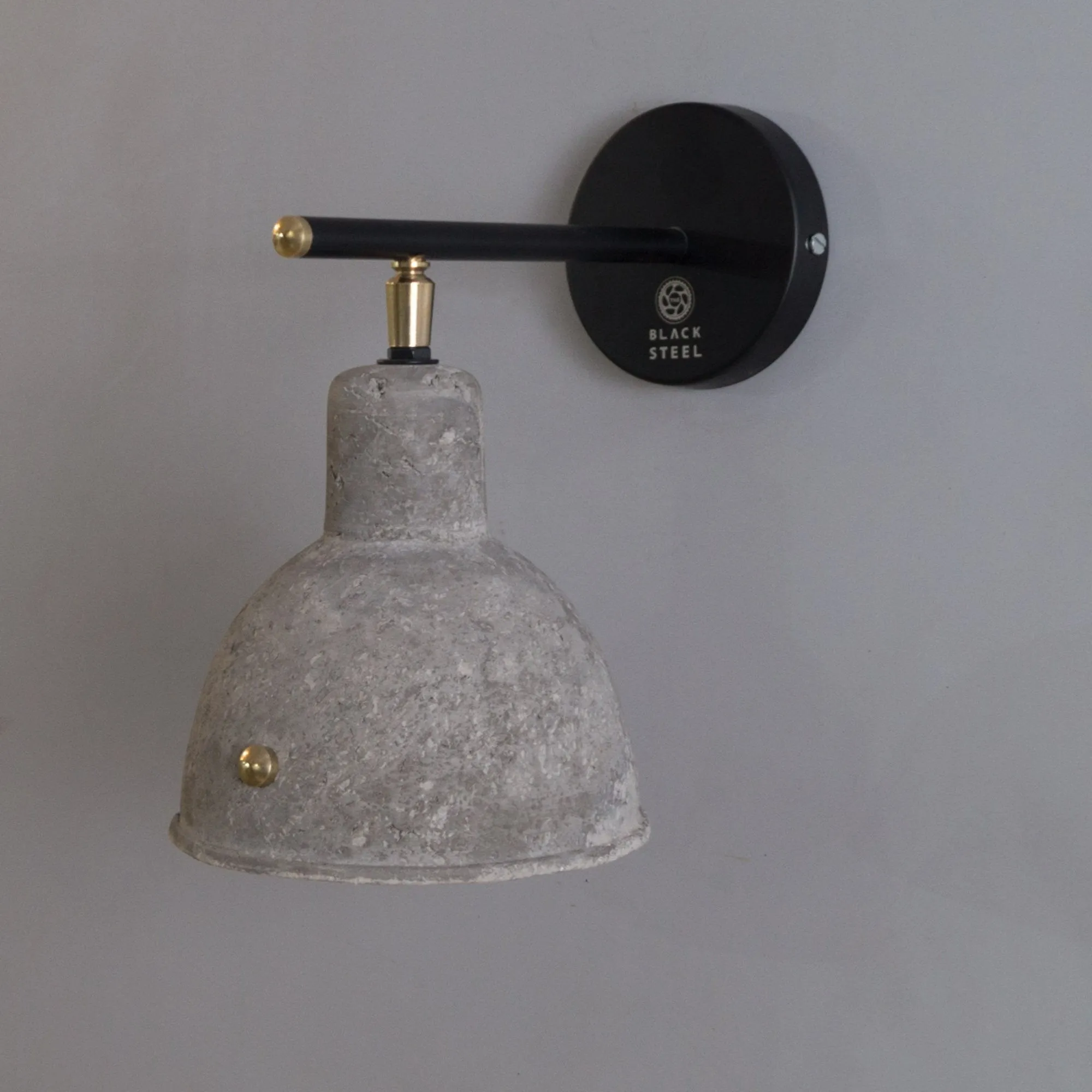 Cws102 Zolo Concrete Metal Wall Sconce