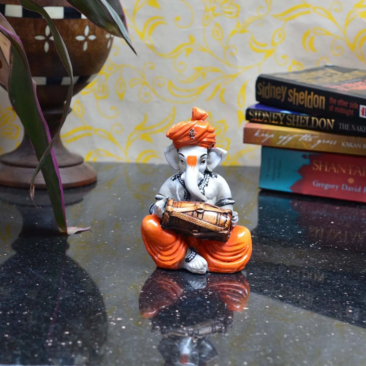 eCraftIndia Lord Ganesha Playing Dholak (LxWxH - 3INx3INx5IN)
