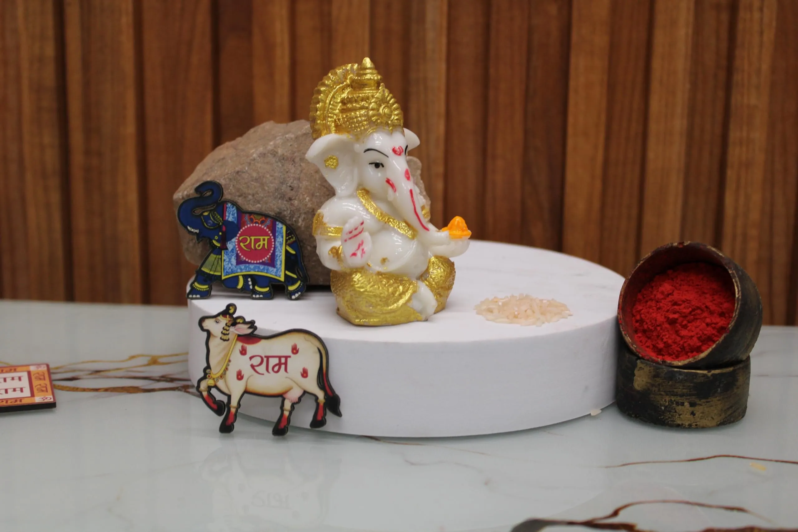 EXPLEASIA Ganesha Idol for car Dashboard | Home mandir| Gift Items | Table top Idol | Idol for Desktop | showpiece| Temple Decor| Office| ganpati (Ganesha 01) Marble dust