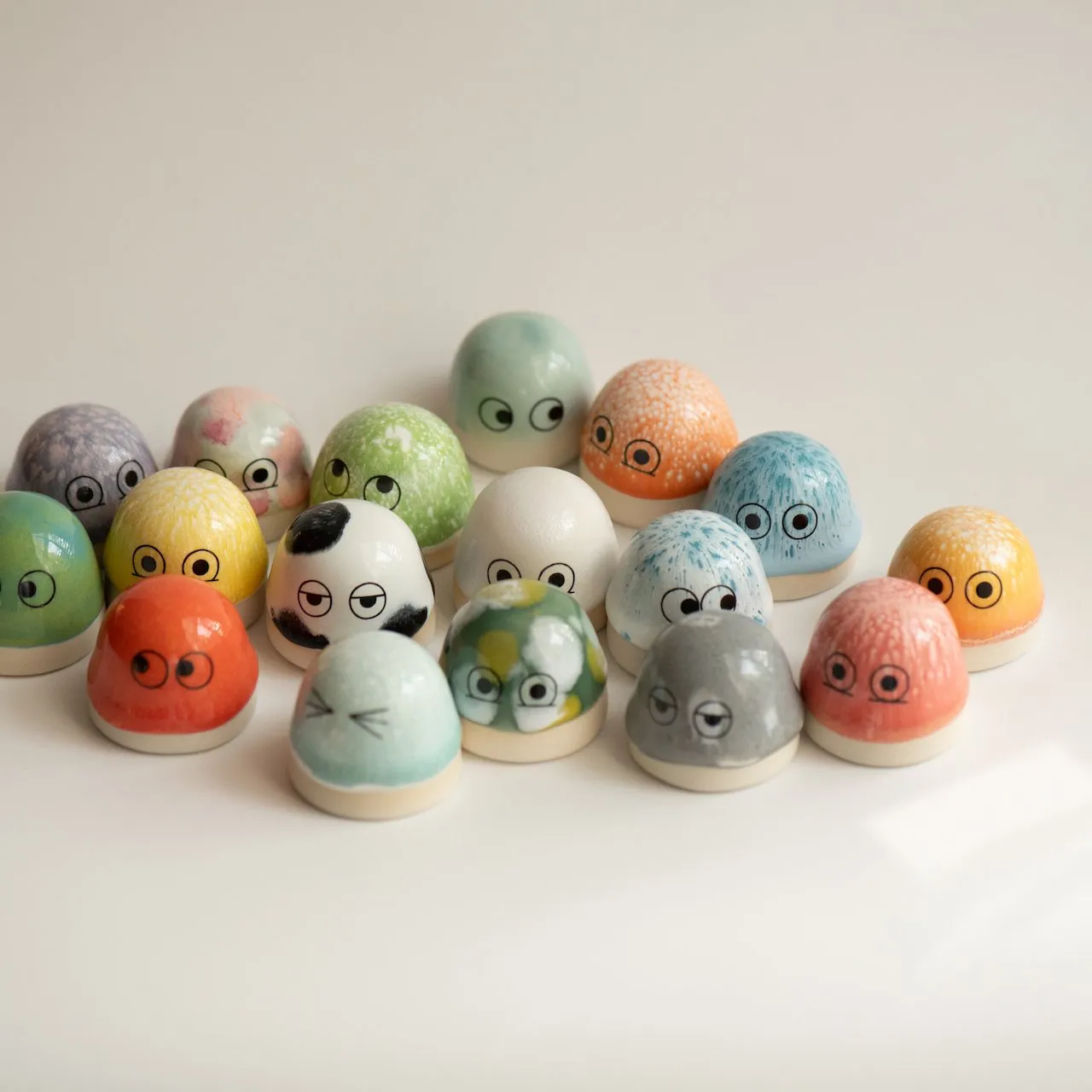 Familia Figurine | Dot | Sunny Side | by Studio Arhoj