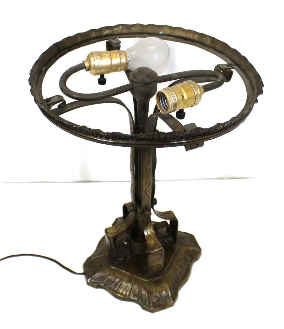 German Jugendstil Repousse Brass and Bronze Table Lamp Attributed to Oscar Bach