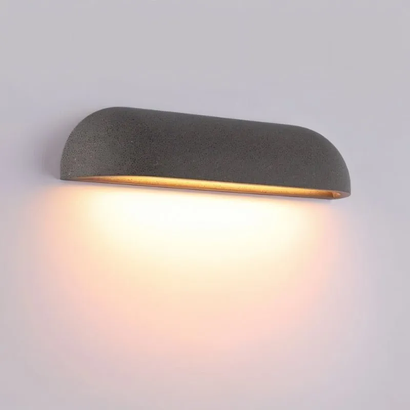 Leoma Wall Lamp