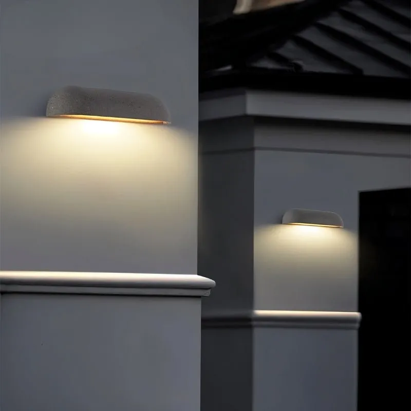Leoma Wall Lamp