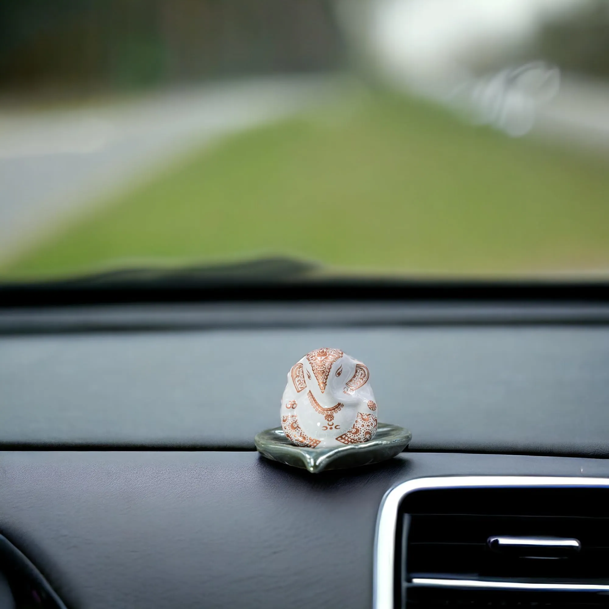MASI | Marble Ganesha Ji Home Decoration Statue Murti God Idol Statues for Home, Office & Car Dashboard (6 cm Height) (Ganesh Ji)
