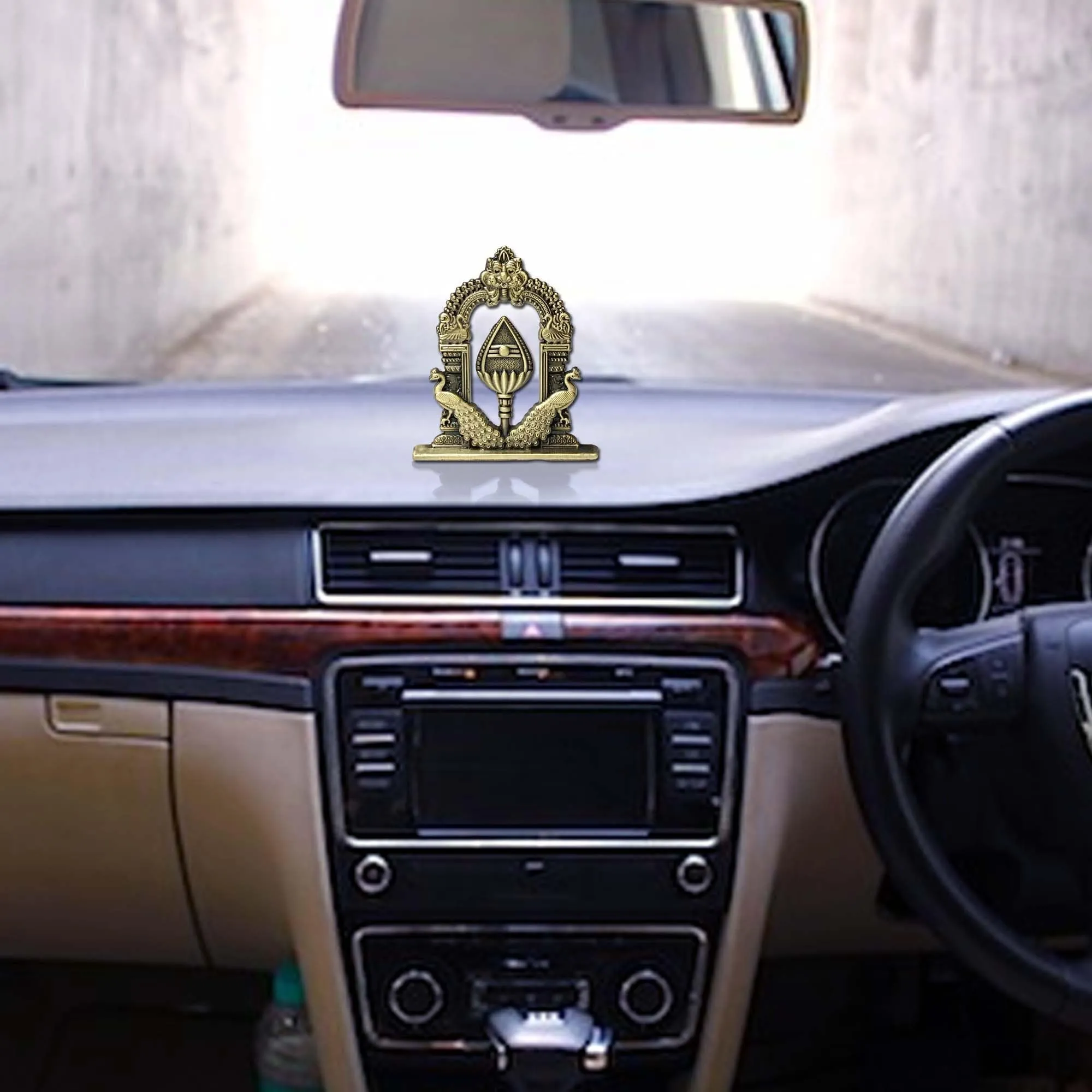 Om vel with Double Side Peacock and Arch | om Idol for car Dashboard | Pooja Room and Office Room | Vel with Stand | Lord Murugan OM Vel for Decorative and Gift Item (Size: 6cm)