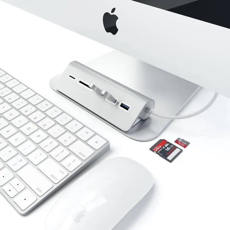 Satechi 3-Port USB 3. Hub w/ Card Reader