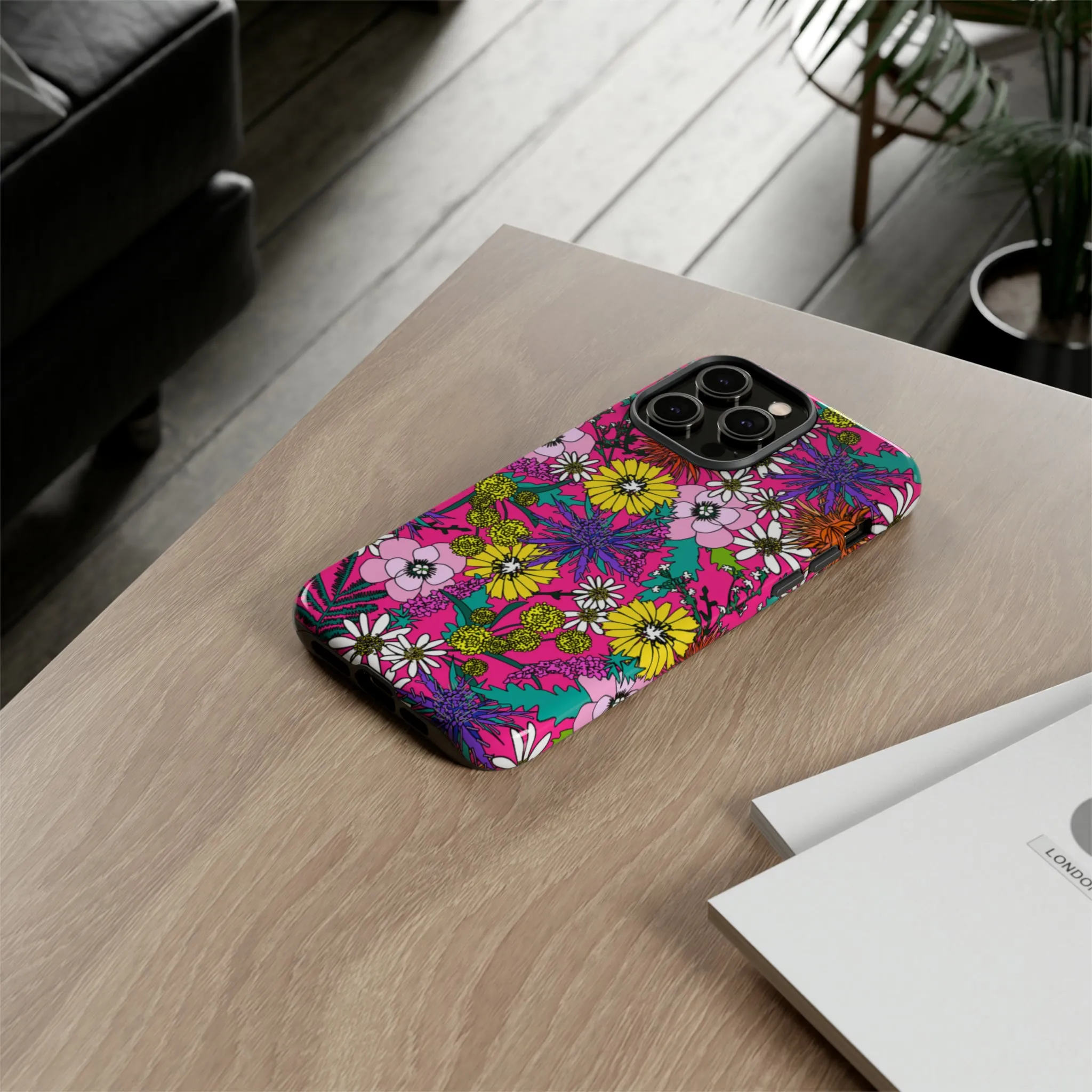 Shaggin' Wagon Floral Phone Case