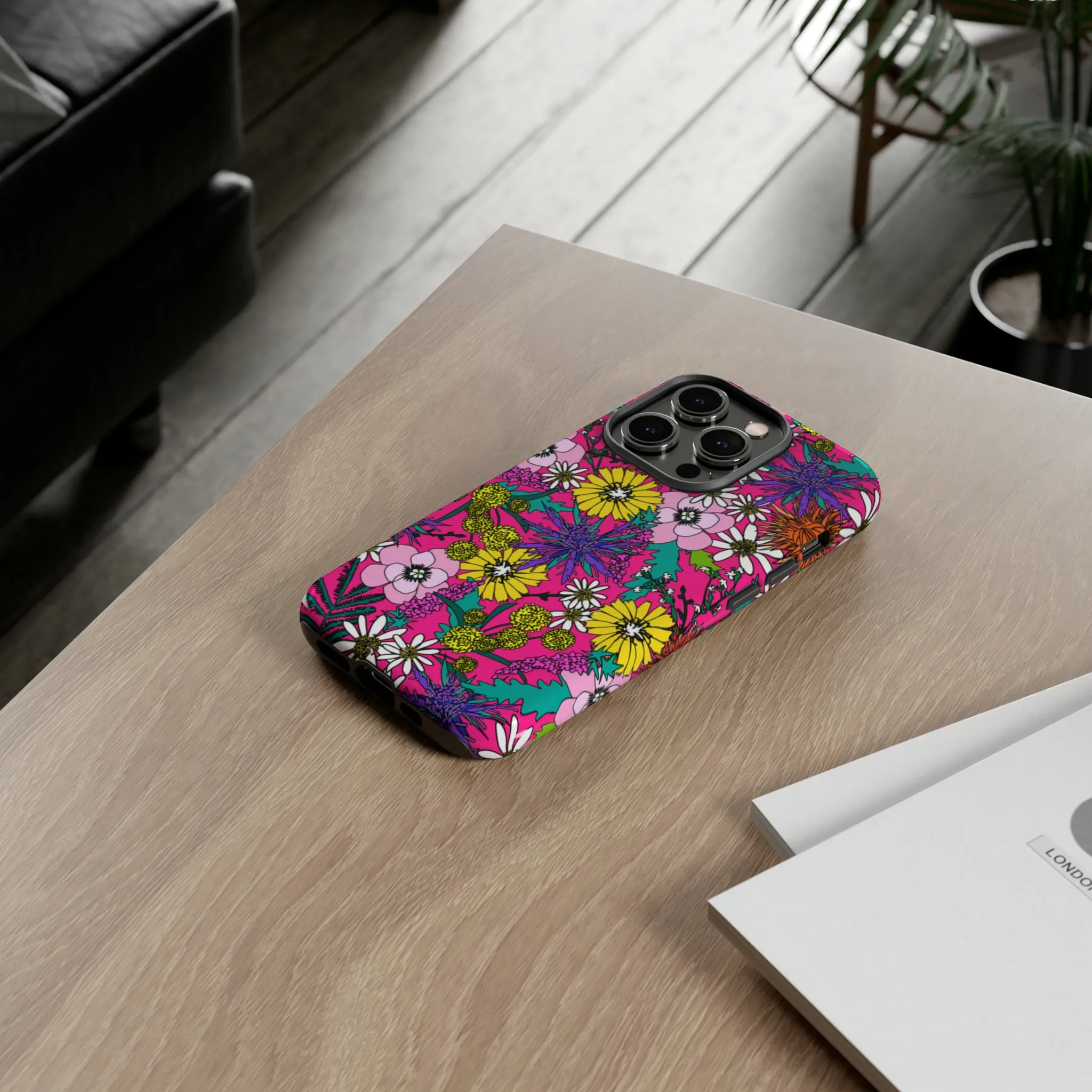 Shaggin' Wagon Floral Phone Case