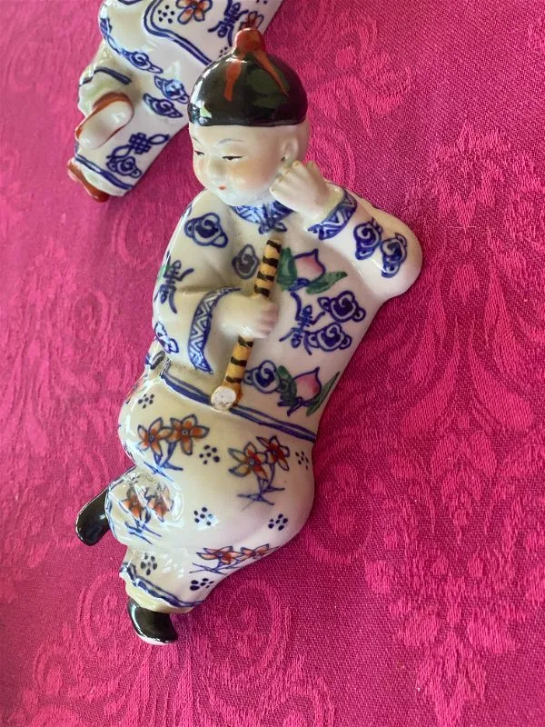 Vintage Pair of Chinese Figurines