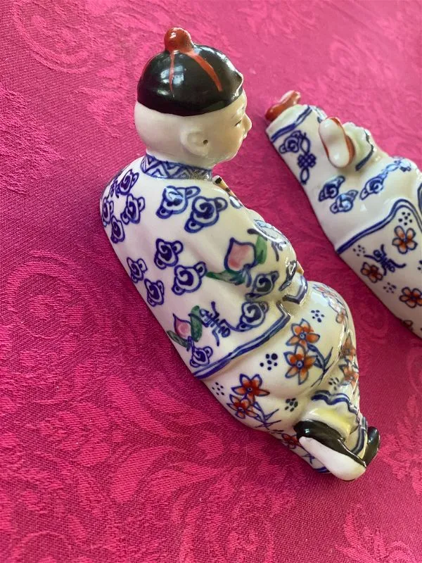 Vintage Pair of Chinese Figurines